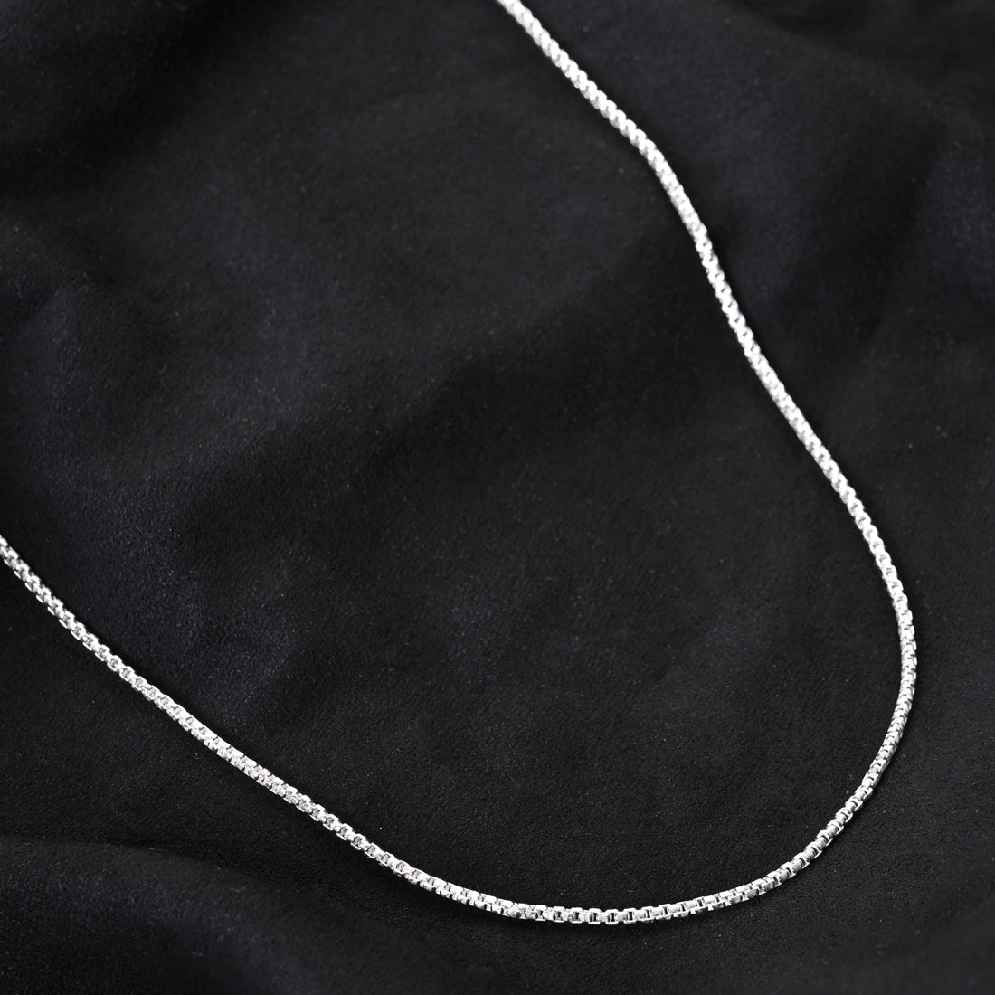 Silver Stellan Men Chain Necklace in 24 inches