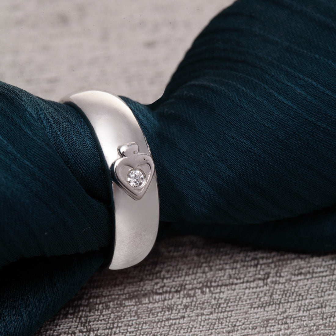 Silver Spade Ring